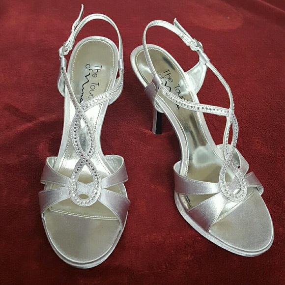 The Touch of Nina - Picture 1 of 5